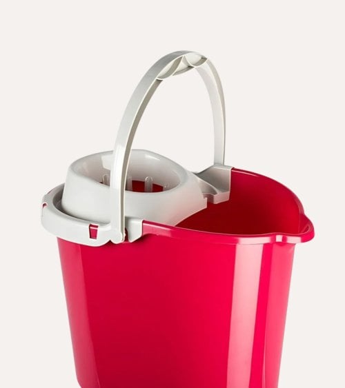 Cubo de Fregona con Escurridor Fucsia de Plástico