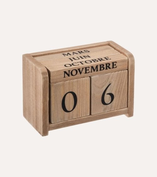 Calendario Decorativo de Madera de Paulonia